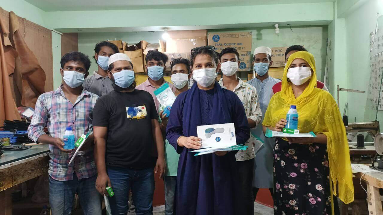 Oikko-Health-distributes-personal-protective-equipment-and-safety-material-to-CMSME-workers